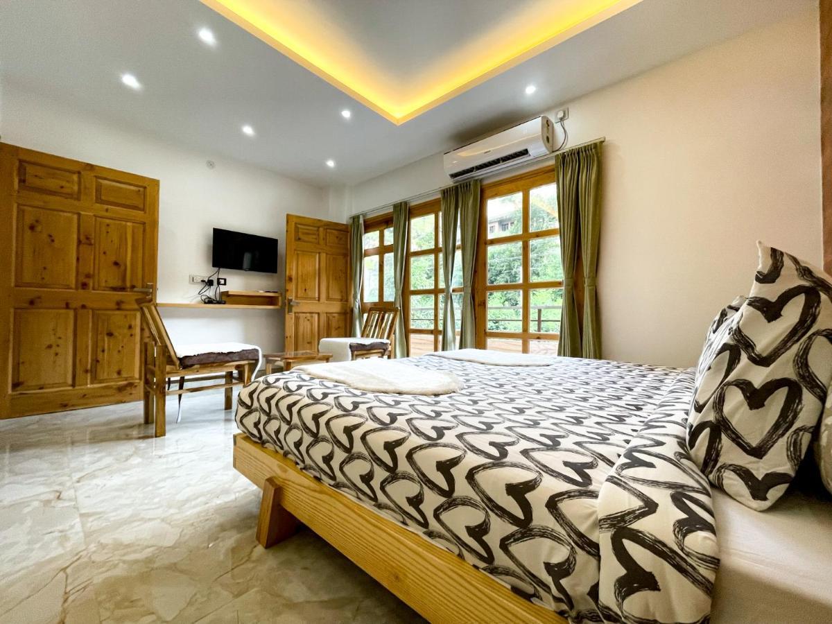 Hotel The Wild Yak Mandi Zewnętrze zdjęcie